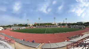 Latinos en Indianápolis conozcamos al equipo de Fútbol Soccer de casa iu michael a. carroll track & soccer stadium